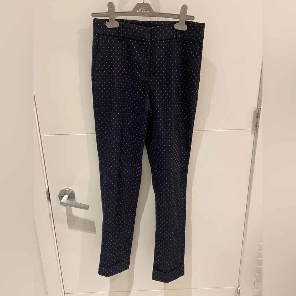 Dex XS navy blue pants with yellow/orange pattern